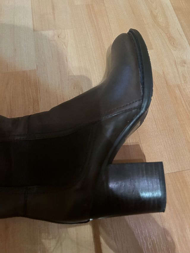 Bota caña alta de bp zone en piel talla 36