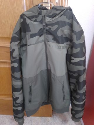 cazadora verde militar 