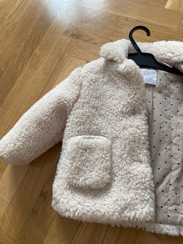 Abrigo Zara 6-9 meses