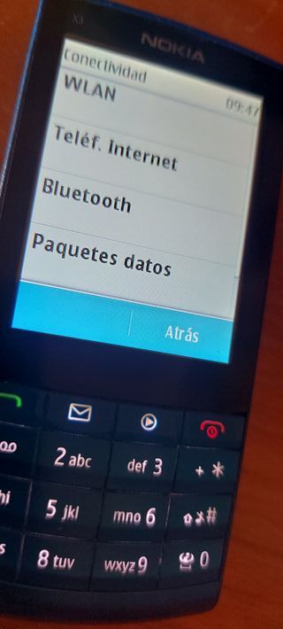 Nokia x3 tactil . Movistar , con cargador .