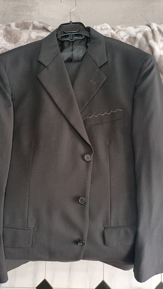 TRAJE DE HOMBRE 