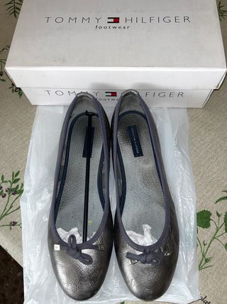 Manoletinas grises de tommy hilfiger