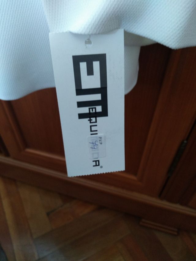 Chaqueta blanca de mujer