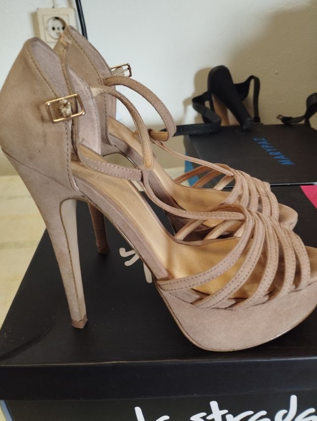 se vende zapatos de tacon