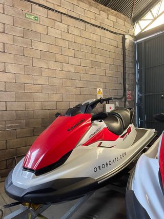 Moto de agua Kawasaki STX160