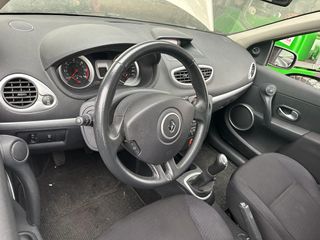 DESPIECE RENAULT CLIOIII 5PUERTAS 1.5 DCI85CV 2008
