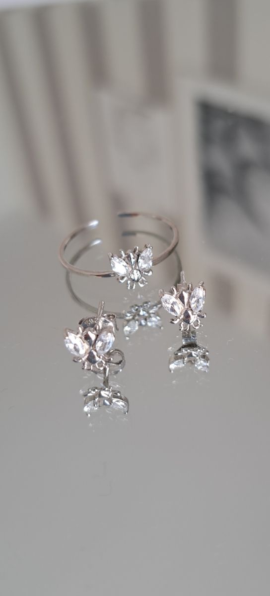Conjunto de pendientes y anillo plata 925