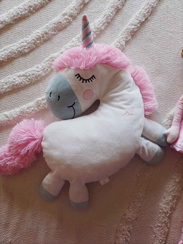 muñeca sía y unicornio