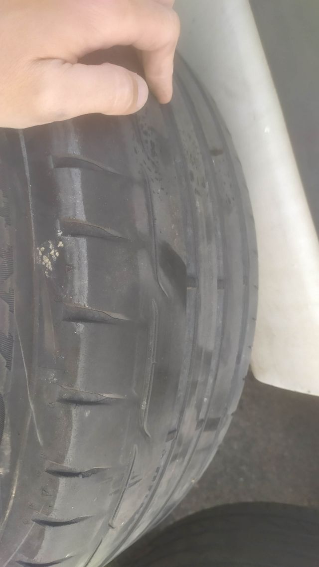 Llantas y neumaticos