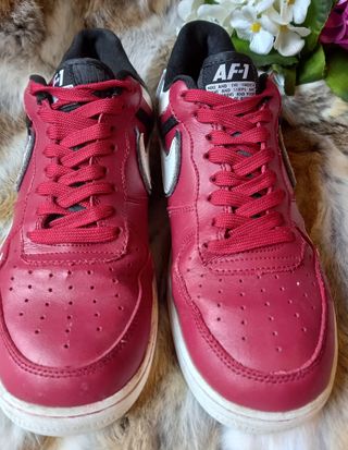 Zapatillas Nike Air Force-1 rojas T41 EU