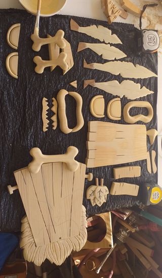 Máscara UKA UKA Crash Bandicoot en madera.