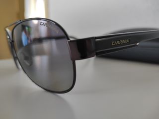 gafas de sol marca carrera