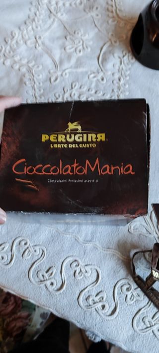 Tazza Perugina per cioccolato caldo in compagnia