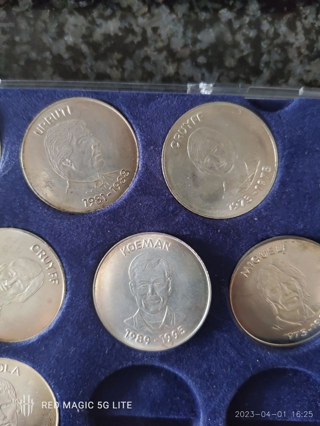 conjunto de monedas de plata de ley