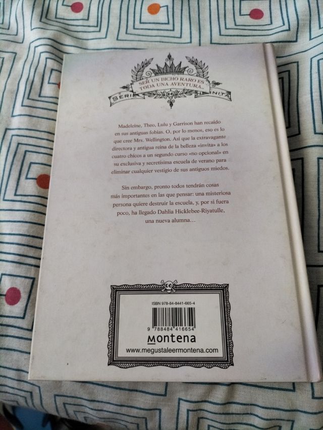 Libro: Escuela de frikis (Gitty Daneshvari