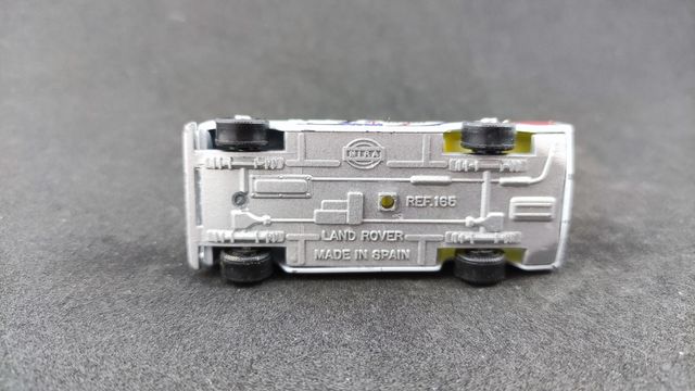 Land Rover Rally Mira 1:64 juguete antiguo guisval