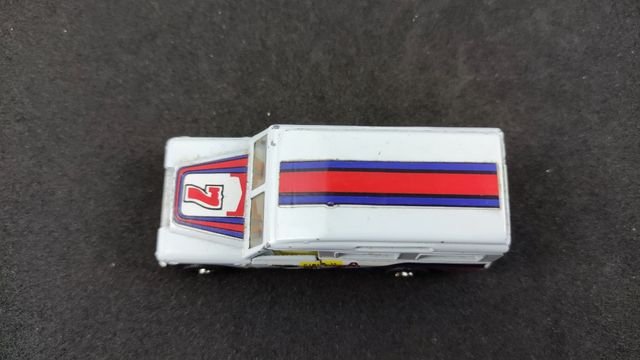 Land Rover Rally Mira 1:64 juguete antiguo guisval