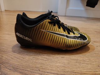 botas de fútbol talla 36