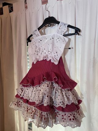 Falda rociera + 2 blusas original