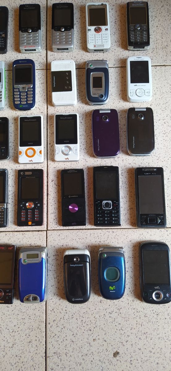 LOTE 40 MOVILES SONY-ERICSSON...DESDE 10€ UNO.