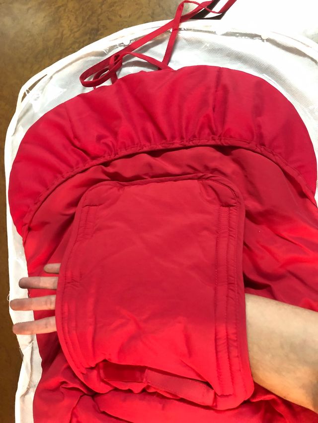 Cama individual metálica con somier de madera