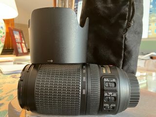 Nikon AF-S VR 70-300mm F4.5-5.6 G