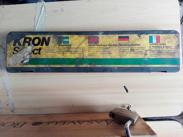 hojas de sierra de cortar hierro nuevas