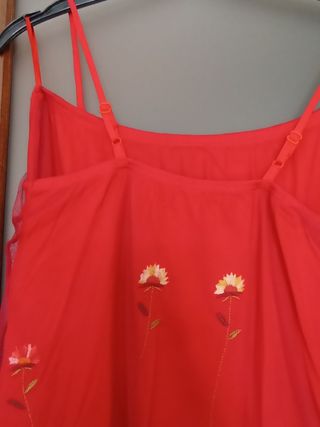 Conjunto rojo de tul