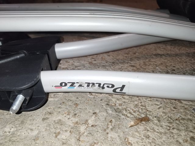 Porta bicicletas y baca para techo.Solo 1