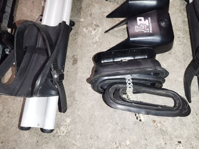 Porta bicicletas y baca para techo.Solo 1