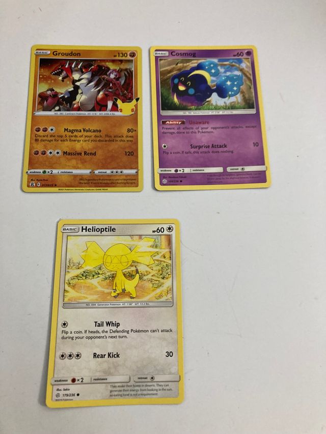 Cartas Pokemon 25 aniversario.