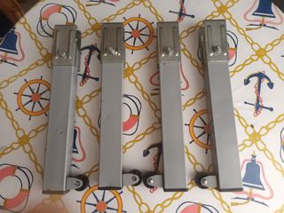 Patas universales para somier todas llevan ruedas