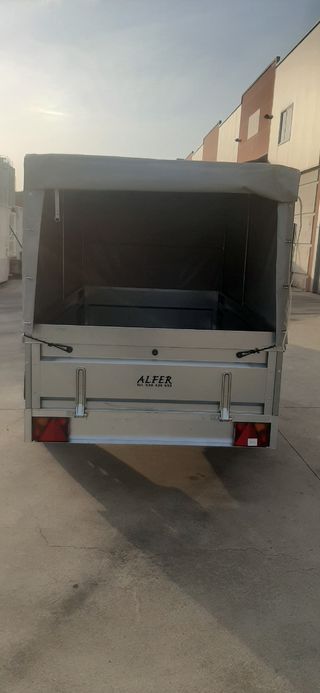 Remolque NUEVO CARGA con toldo