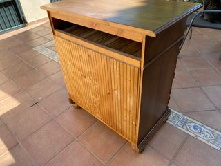 Mueble TV. Aparador. Pino macizo.