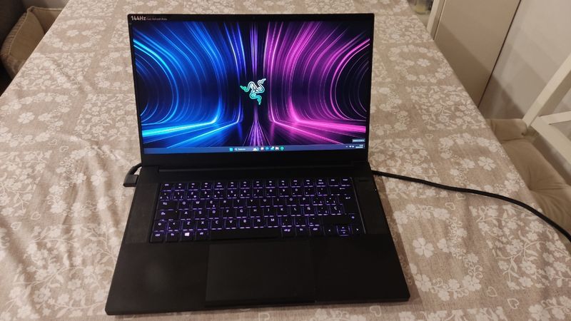 Ordenador portátil Razer Blade 15 FHD RTX 3060
