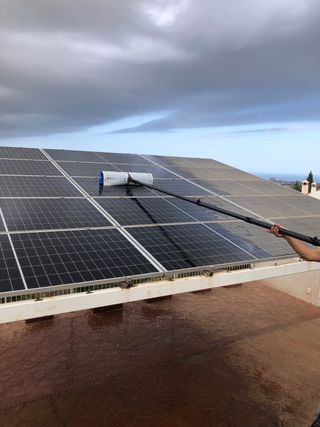 Limpieza placas solares