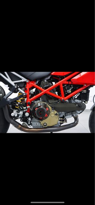 Ducati hypermotard 1100S