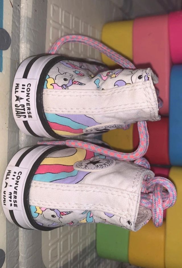 Converse 21 unicornios