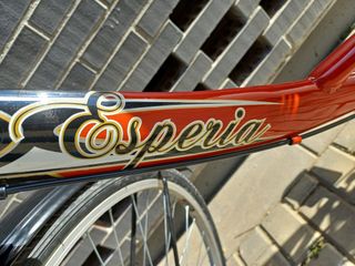 BICICLETA DE PASEO MARCA ESPERIA Y CESTA