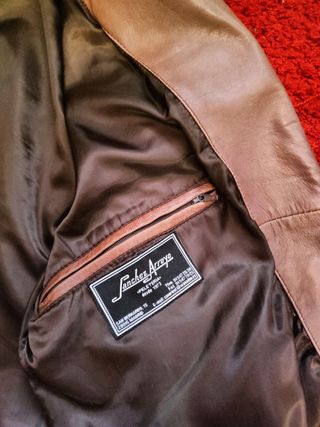 Chaqueta de cuero marrón (piel de oveja)