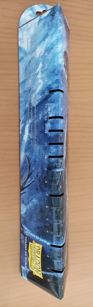 Tapete Dragon Shield Con Marcador y Moneda Hierro