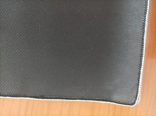 Tapete Dragon Shield Con Marcador y Moneda Hierro