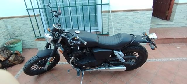 Moto Leonart Heritage 125