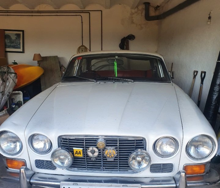 Jaguar XJ6 1973 - foto 1