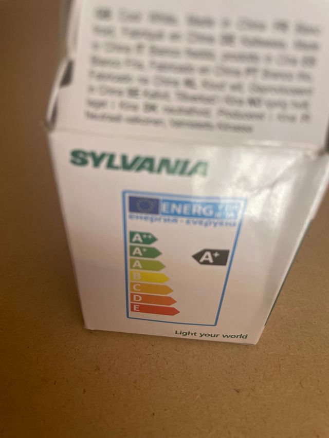 6 unidades FOCO LED ES50