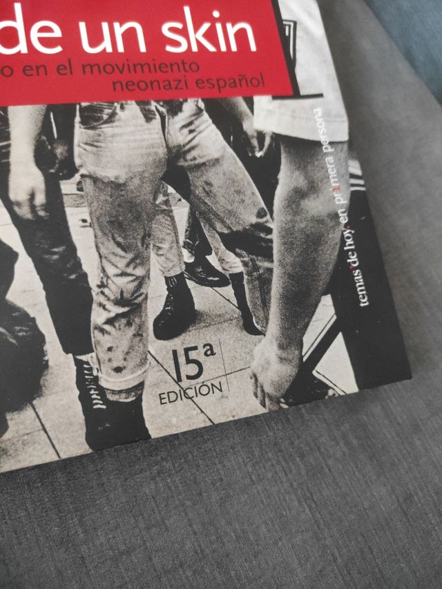 Libro "Diario de un skin"