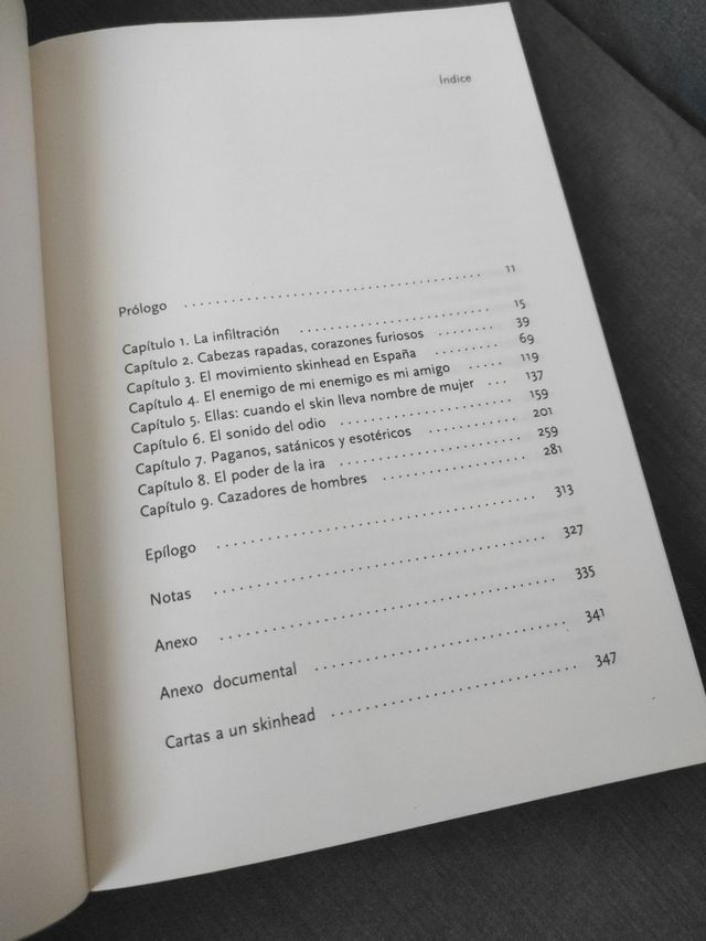 Libro "Diario de un skin"