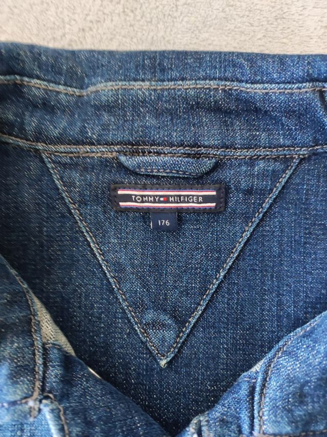 Cazadora Tommy,176cm.