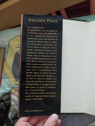 Artemis Fowl - Eoin Colfer