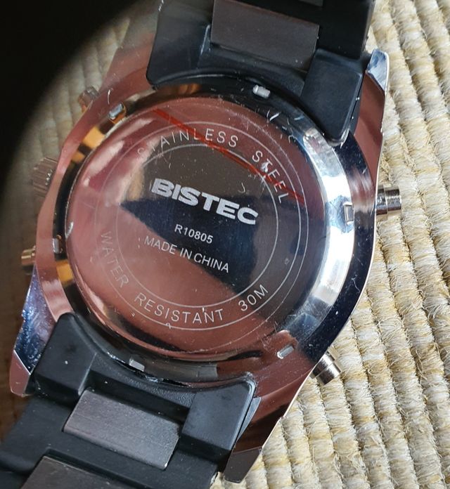 Reloj nuevo militar